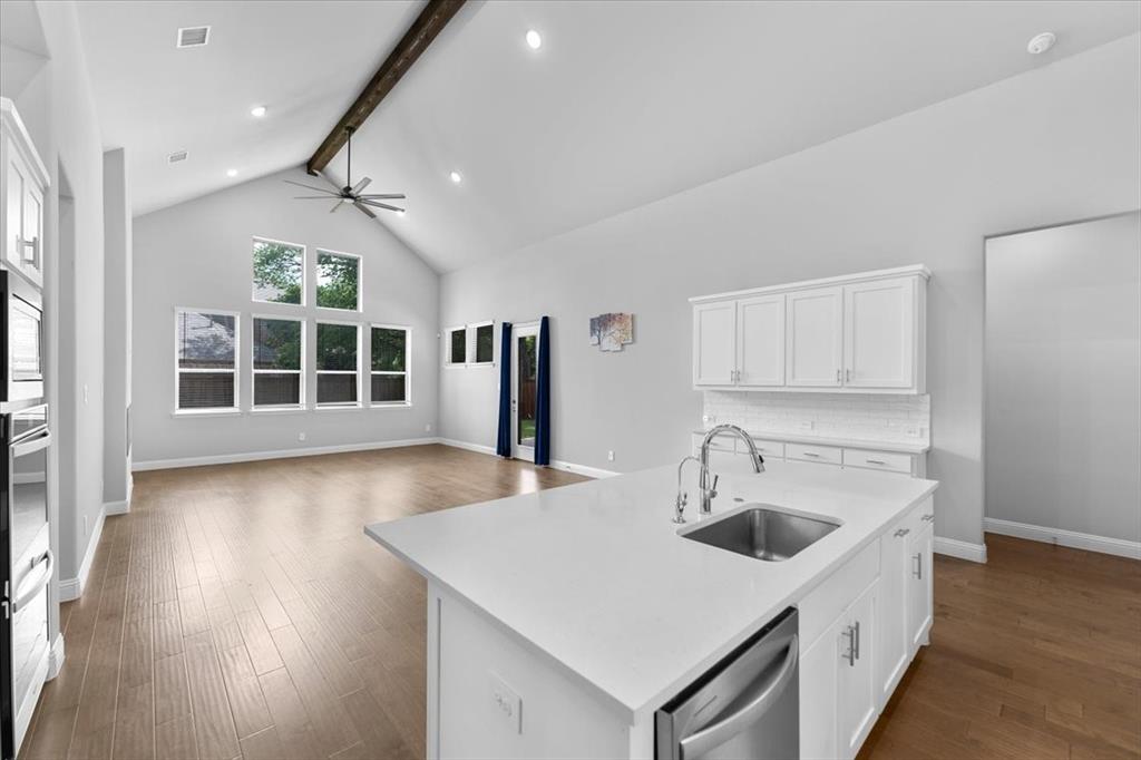 909 Mercer Drive Property Photo 12