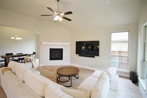 1523 Wild Indigo Drive Property Photo 2