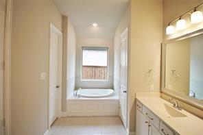 1523 Wild Indigo Drive Property Photo 12