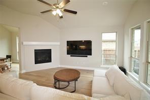 1523 Wild Indigo Drive Property Photo 24