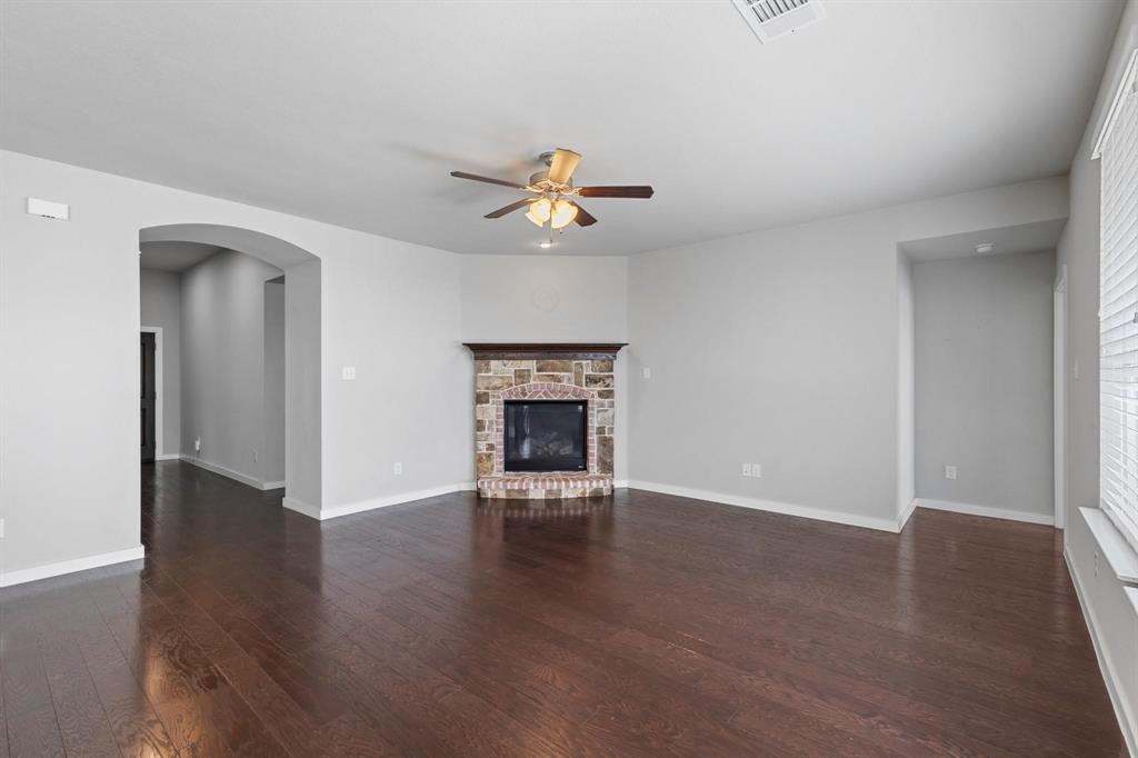 1912 Spoonbill Drive Property Photo 4