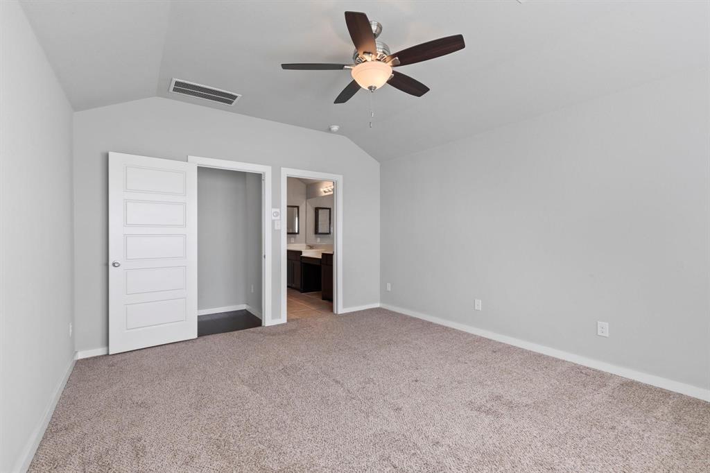 1912 Spoonbill Drive Property Photo 13
