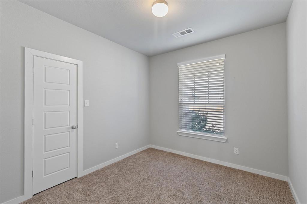 1912 Spoonbill Drive Property Photo 17