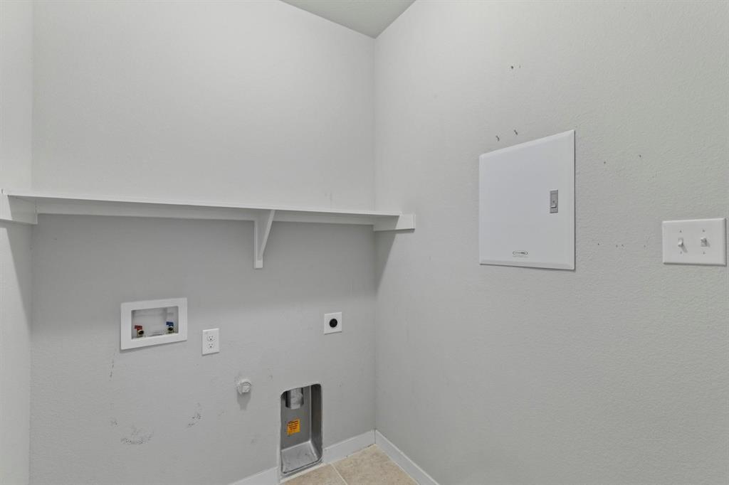 1912 Spoonbill Drive Property Photo 22