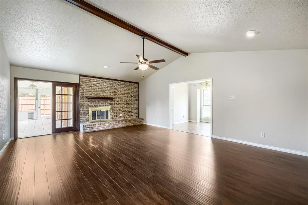 1701 Paxton Drive Property Photo 4