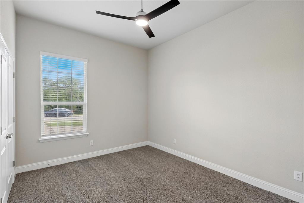1010 Silver Oak Drive Property Photo 31