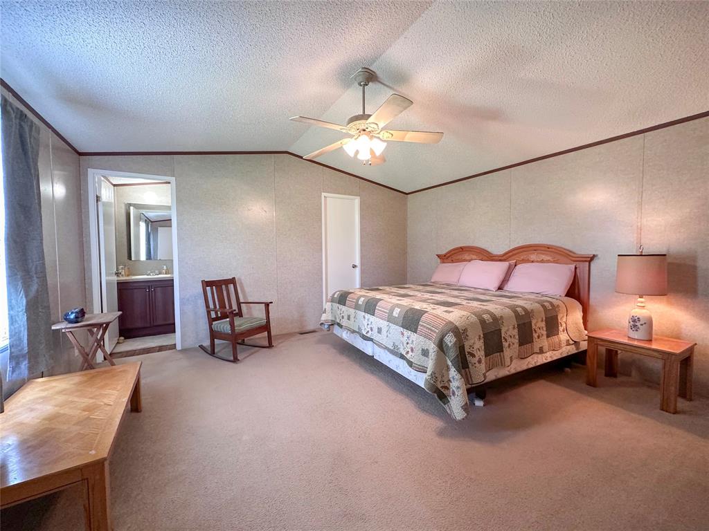 204 County Road 443 Property Photo 27