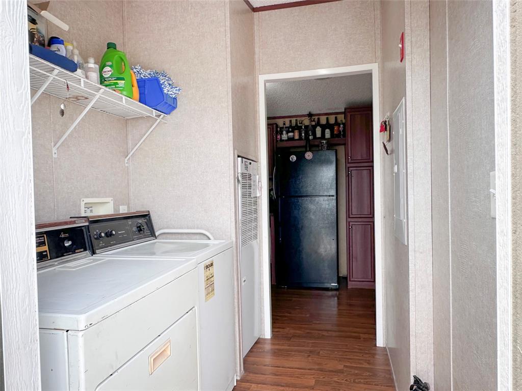 204 County Road 443 Property Photo 31