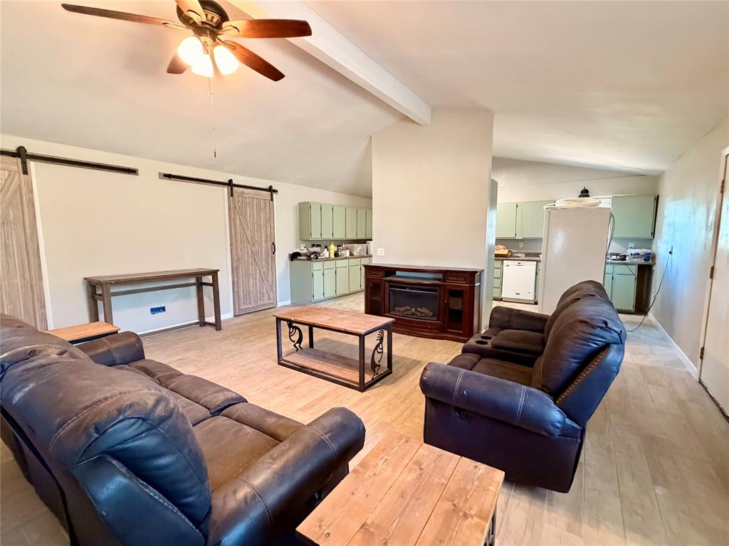 6960 Clifden Drive Property Photo 3