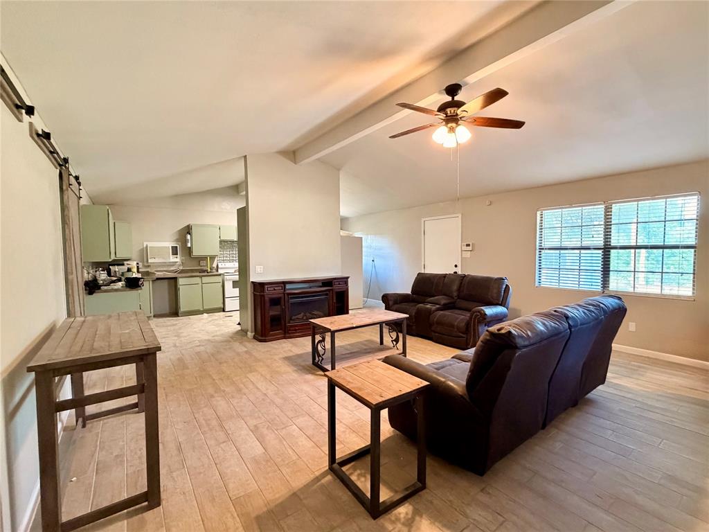 6960 Clifden Drive Property Photo 4