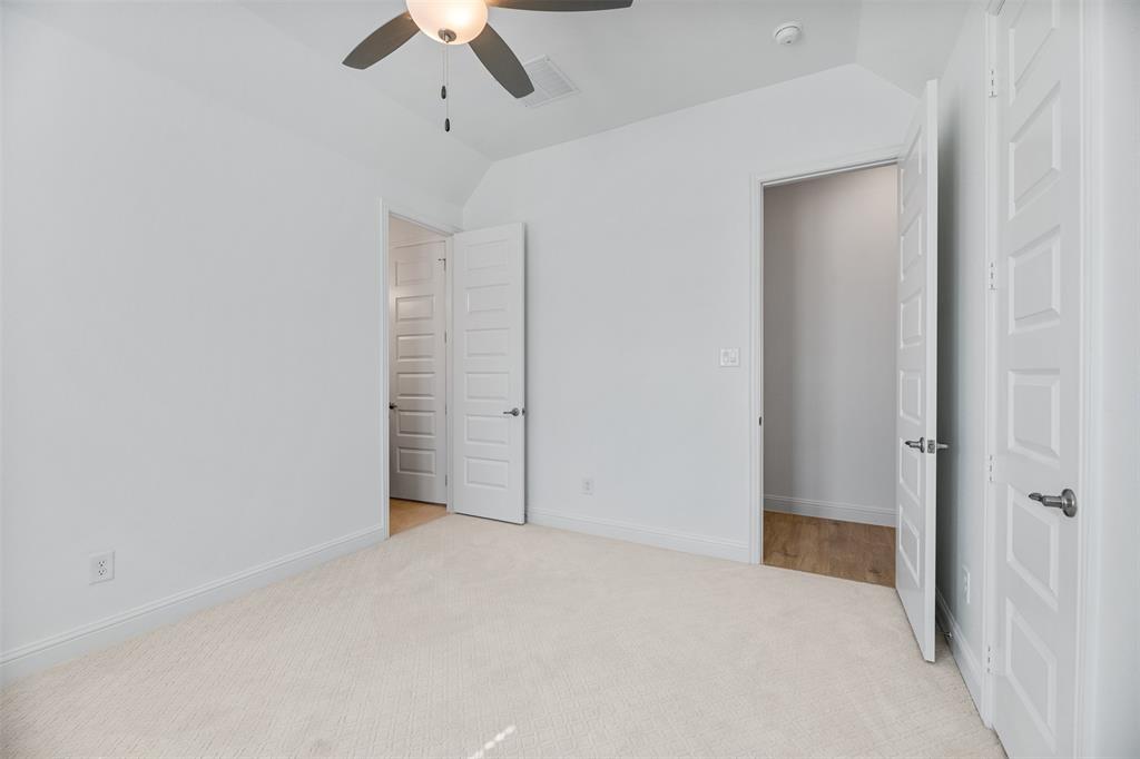 2625 Somerset Lane Property Photo 6