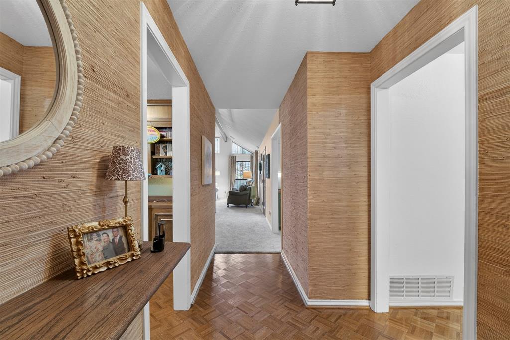 206 Rainbow Circle Property Photo 8