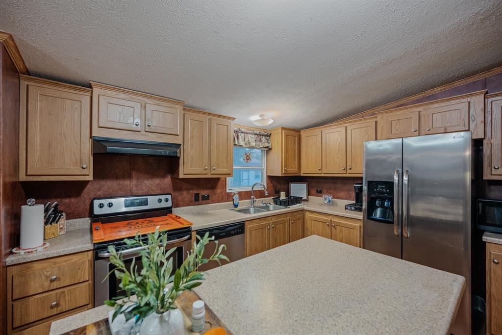 1216 Terry Drive Property Photo 5