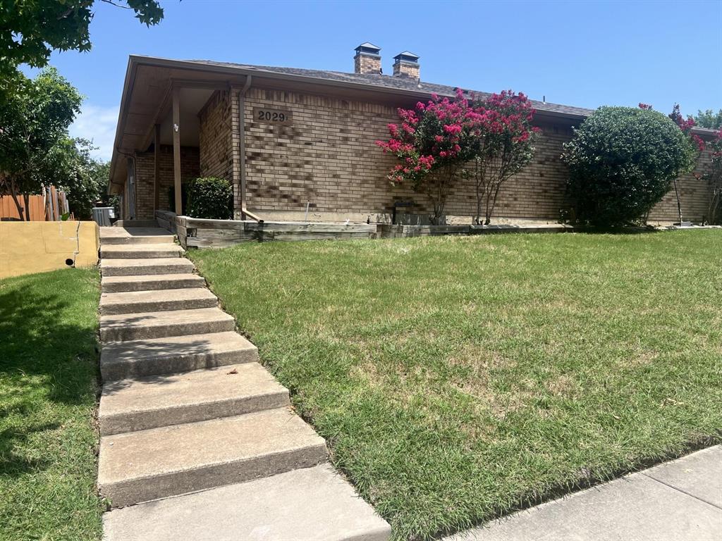 2029 Springwood Place A Property Photo 1