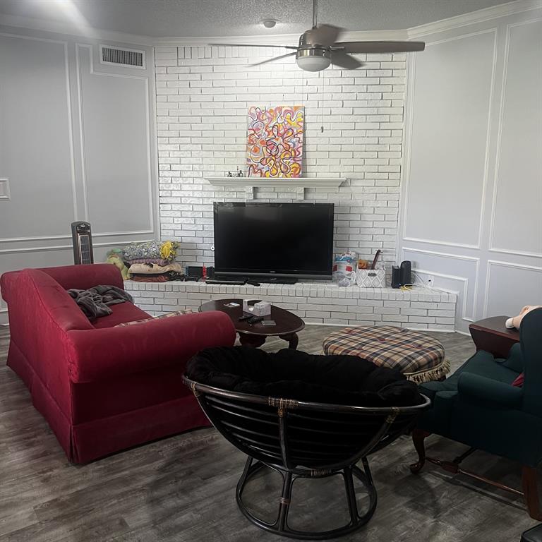 2029 Springwood Place A Property Photo 2