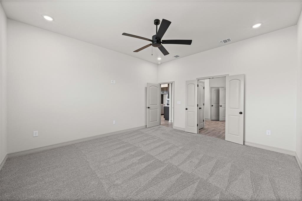 405 Willow Drive Property Photo 27