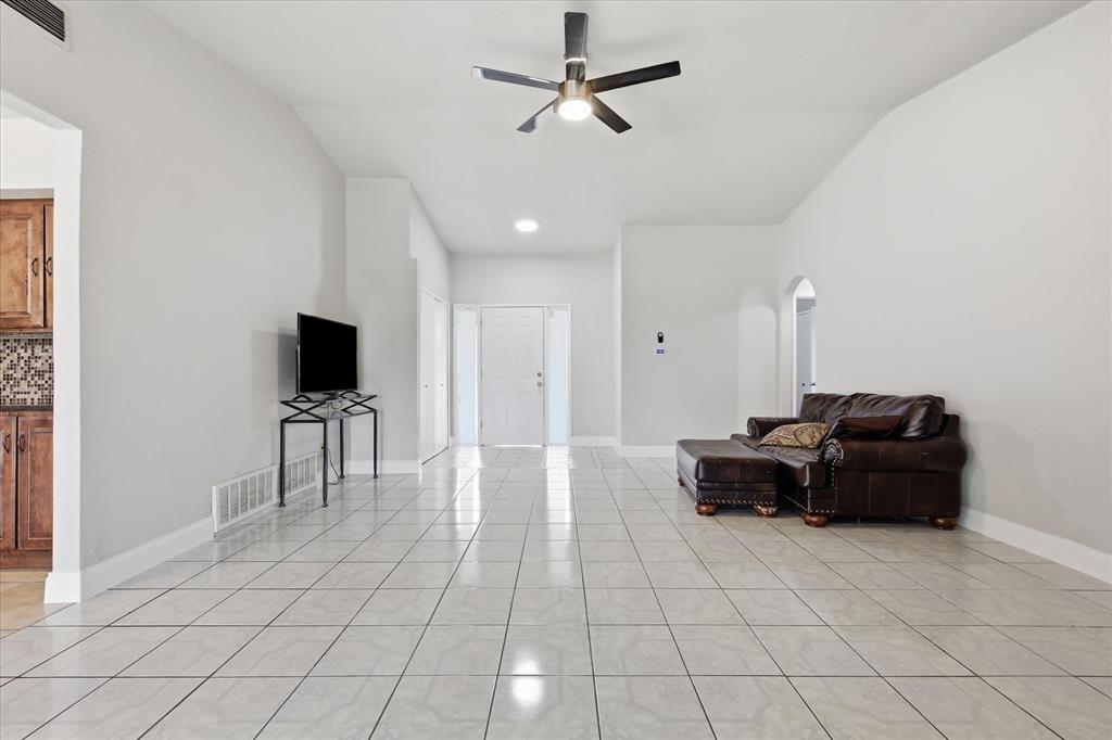 1839 Sherwood Lane Property Photo 8