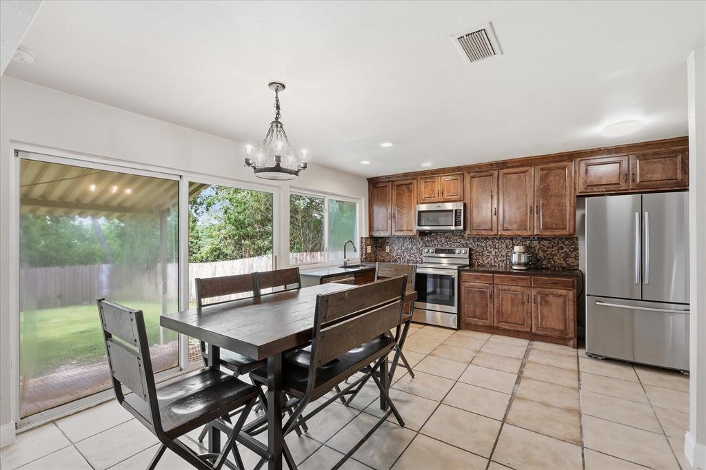 1839 Sherwood Lane Property Photo 13