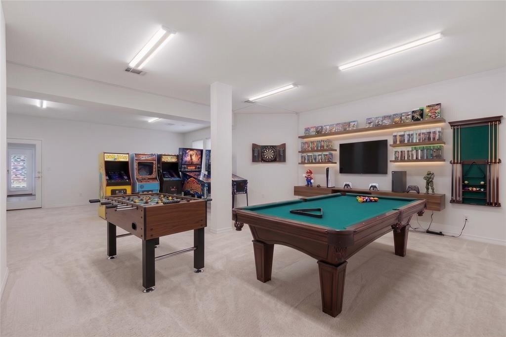 3033 Greenhill Drive Property Photo 1