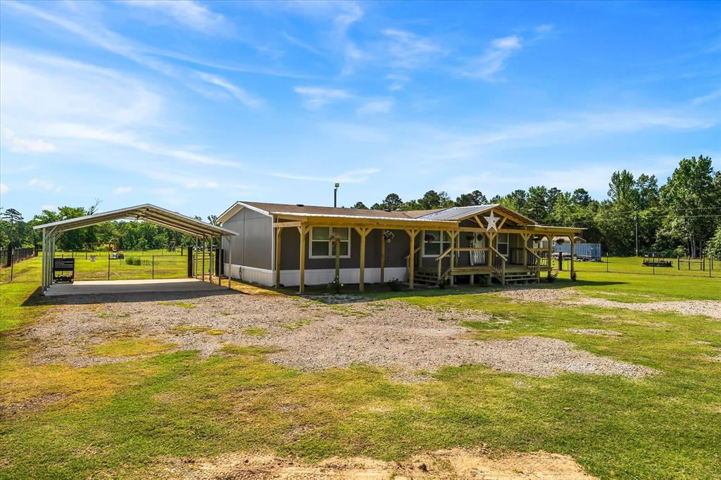 753 County Road 2930 Property Photo 6