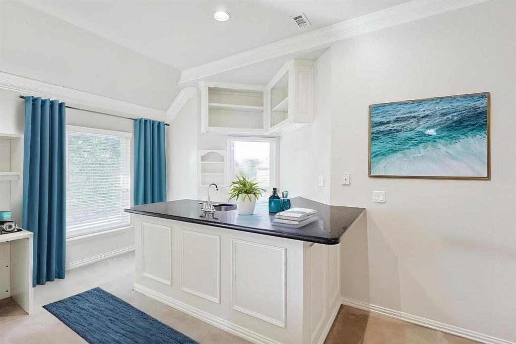 8354 Sunset Cove Drive Property Photo 14