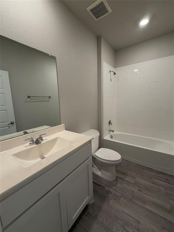 1600 Battery Park Drive Property Photo 12