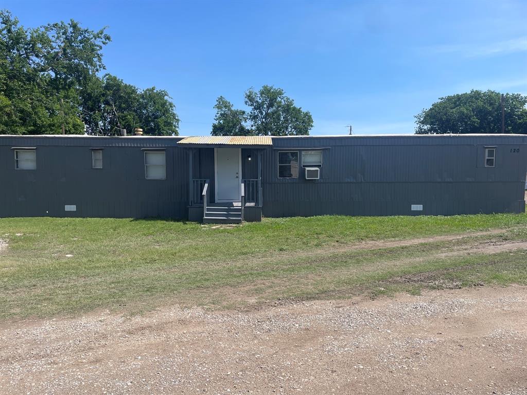 120 Cunningham Boulevard Property Photo 1