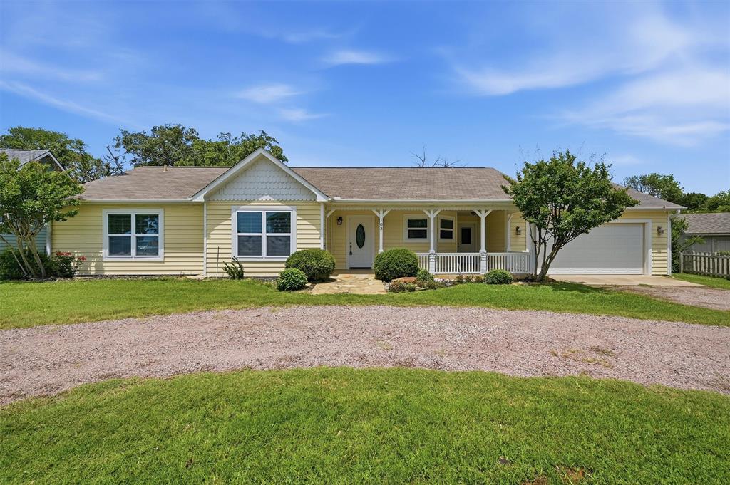 103 Seminole Drive Property Photo 1
