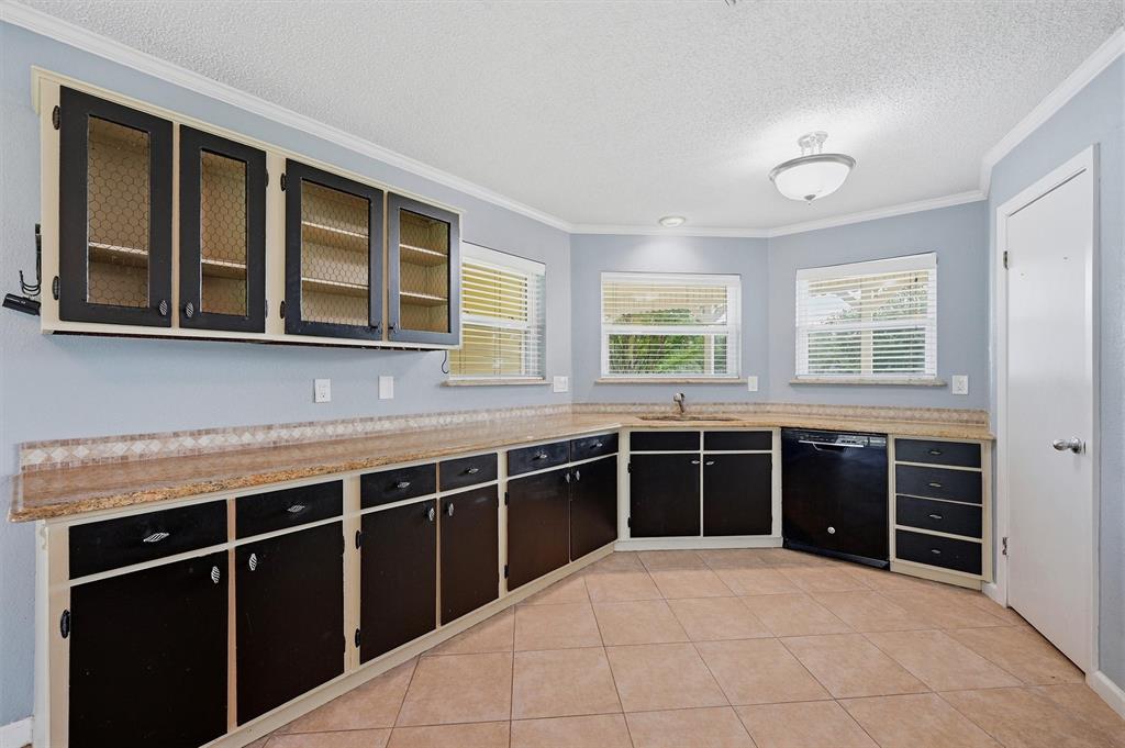 103 Seminole Drive Property Photo 11