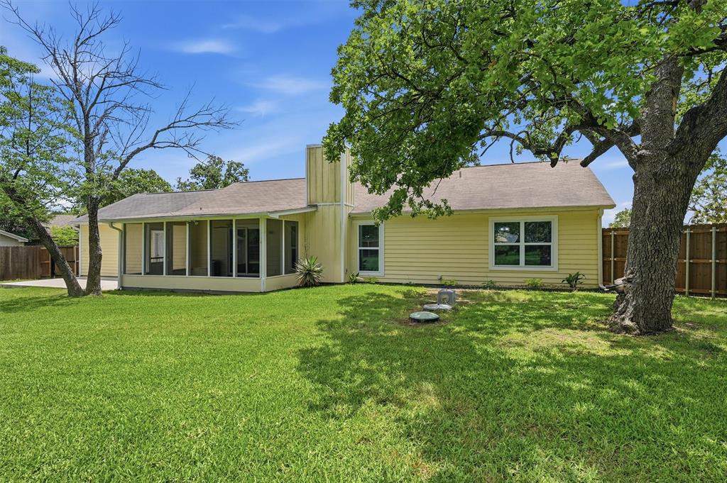 103 Seminole Drive Property Photo 32