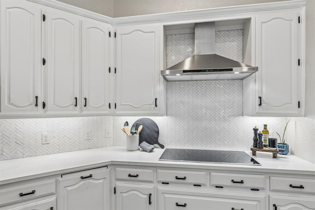 604 Shalamar Place Property Photo 18