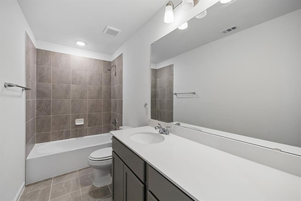 1019 Handel Road Property Photo 20