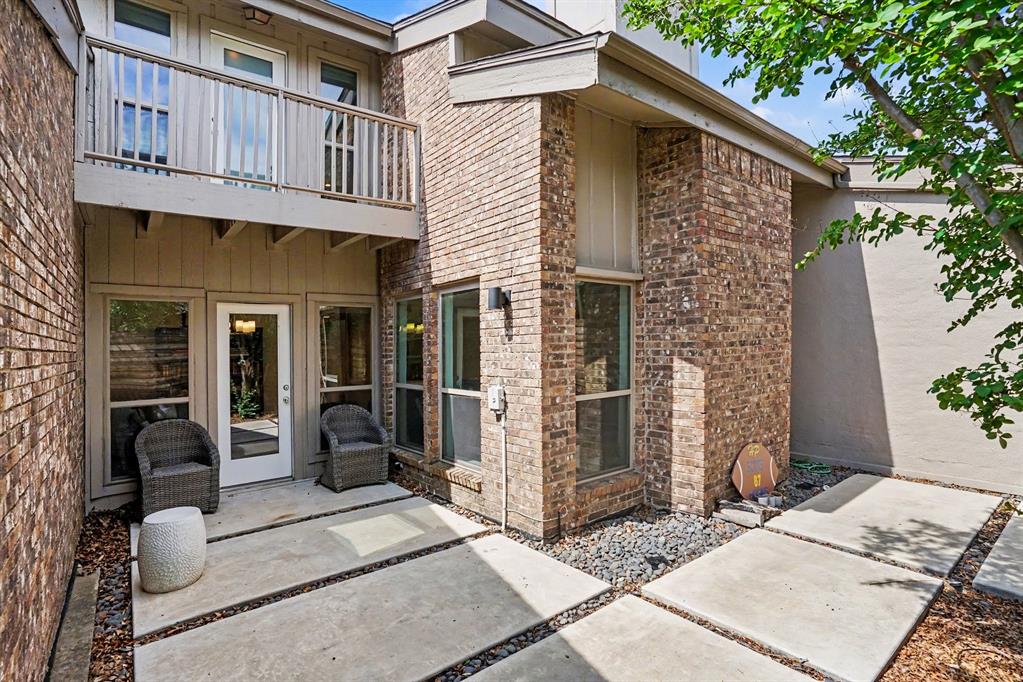 12368 Montego Plaza Property Photo 29