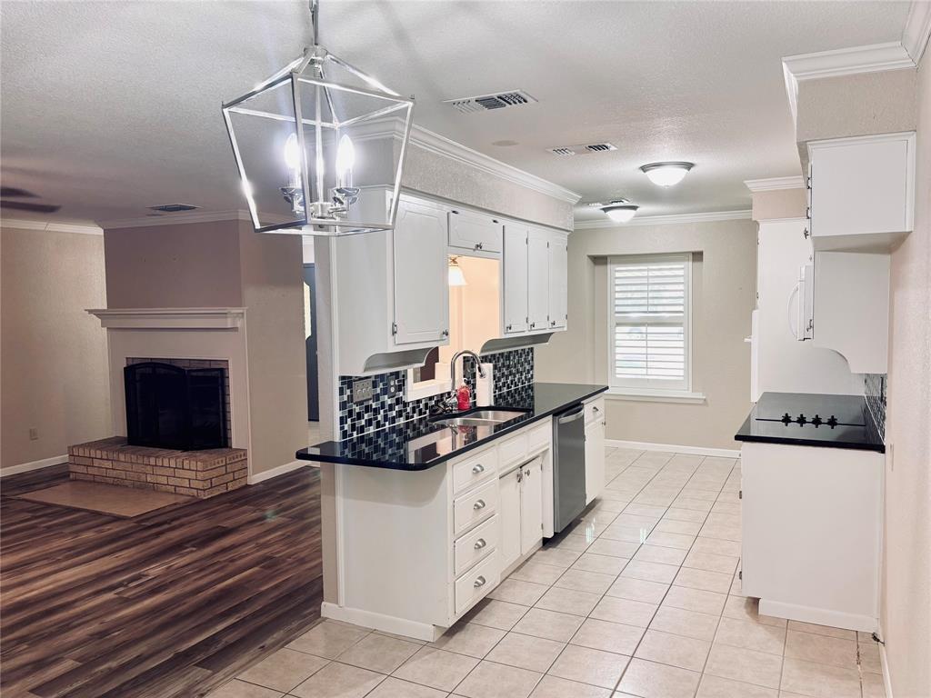 506 Oakwood Drive Property Photo 17