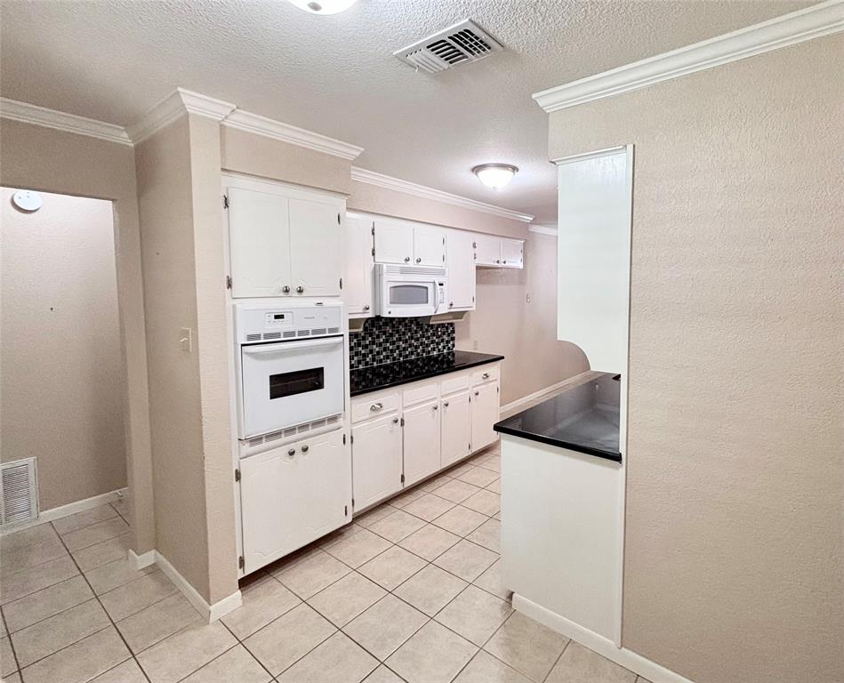 506 Oakwood Drive Property Photo 20