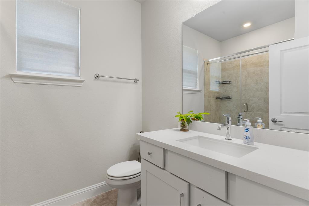 207 Midnight Trail Property Photo 16