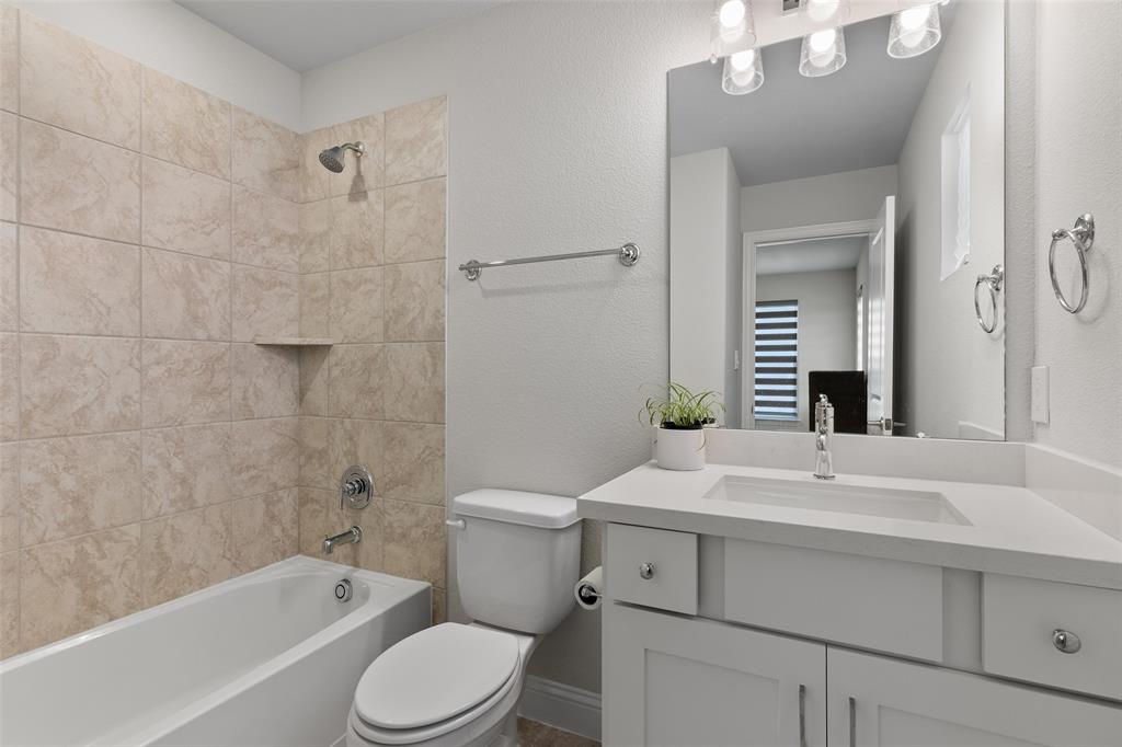 207 Midnight Trail Property Photo 21
