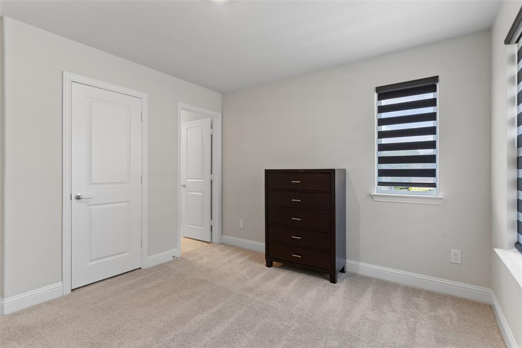 207 Midnight Trail Property Photo 23