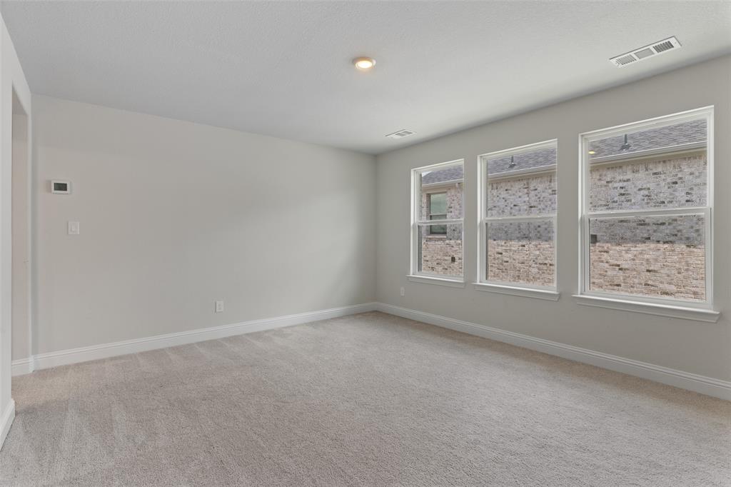 207 Midnight Trail Property Photo 24