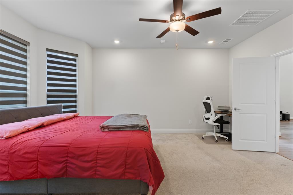 207 Midnight Trail Property Photo 31