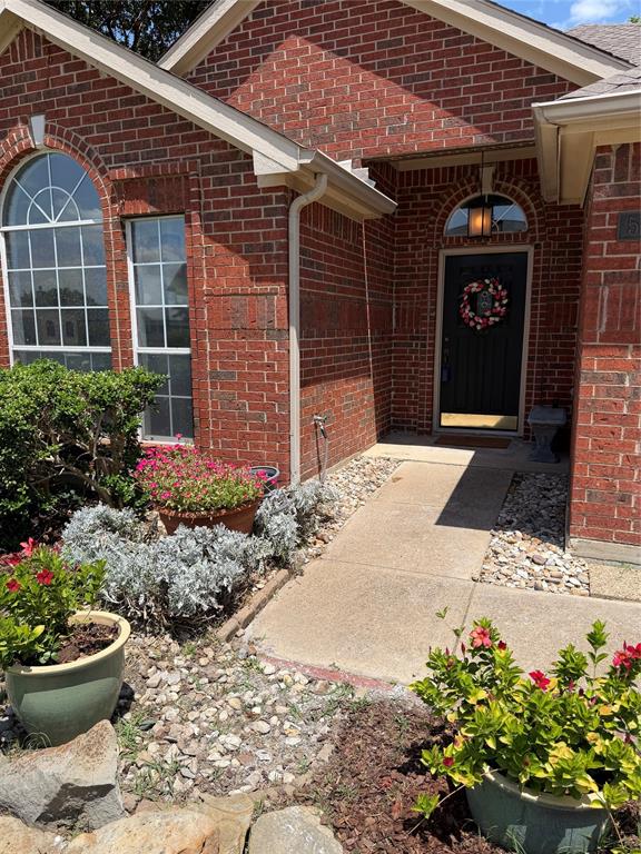 504 Mariner Drive Property Photo 3