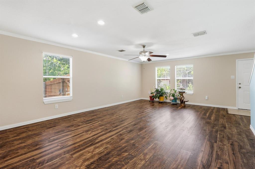 800 Poncho Lane Property Photo 7