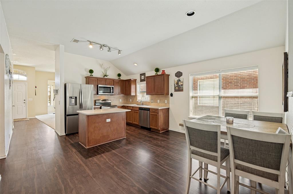 8616 Chisholm Trail Property Photo 7