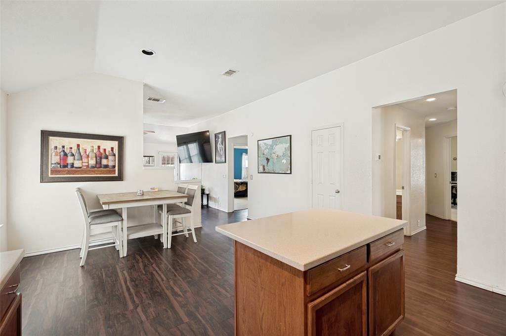 8616 Chisholm Trail Property Photo 10
