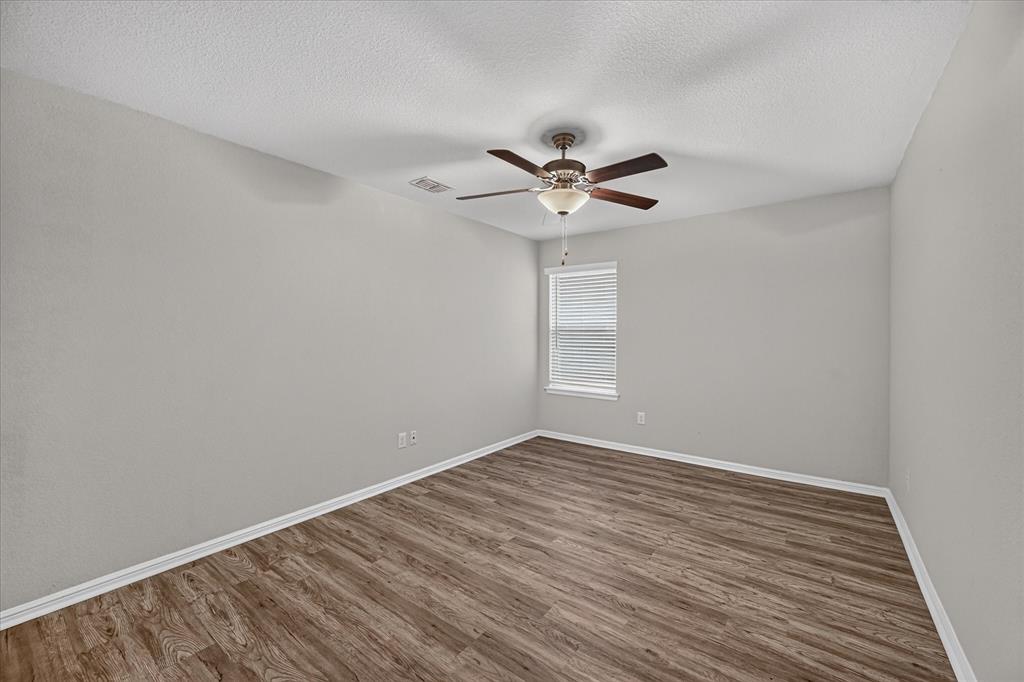 5825 Rostherne Drive Property Photo 13