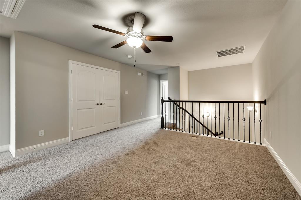 1229 Wiltshire Drive Property Photo 10