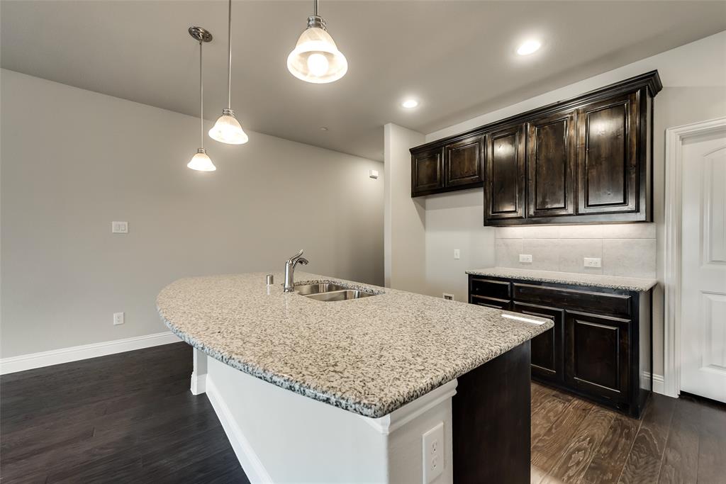 1229 Wiltshire Drive Property Photo 20