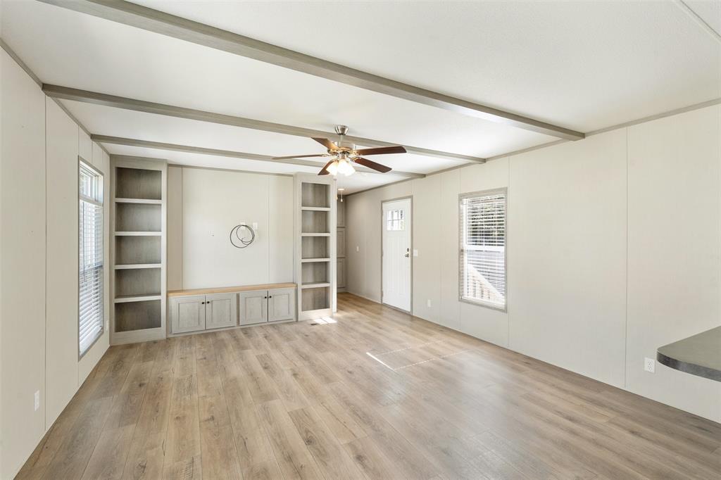 229 Forest Lane Drive B Property Photo 9