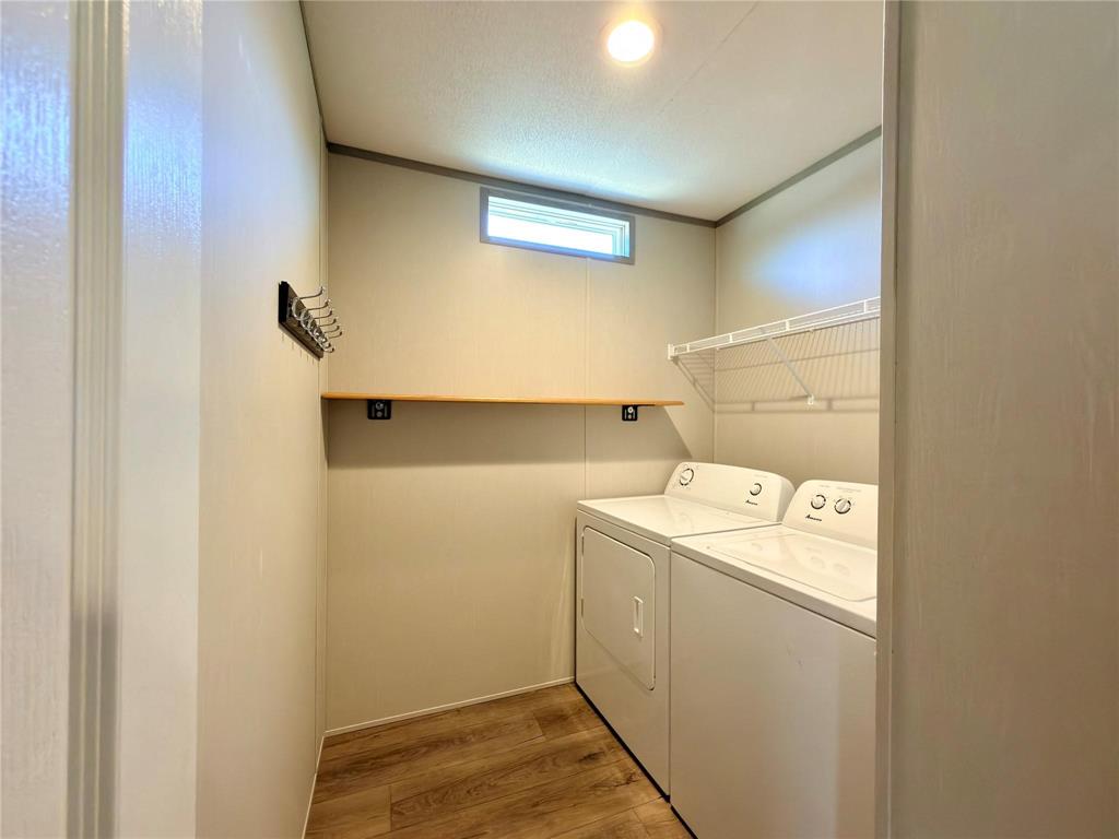229 Forest Lane Drive B Property Photo 17
