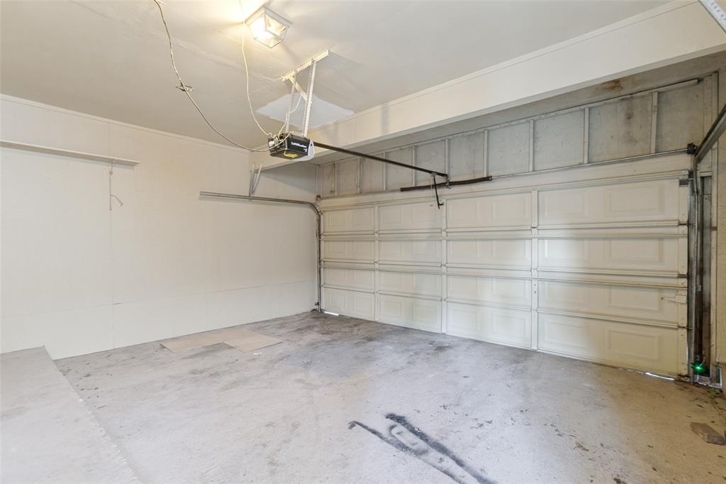 14372 Haymeadow Circle Property Photo 25